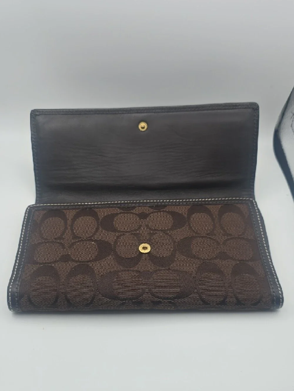 Coach Dark Brown Signature Mono Stitched Black Trim Long Snap Wallet (EUC)🖤